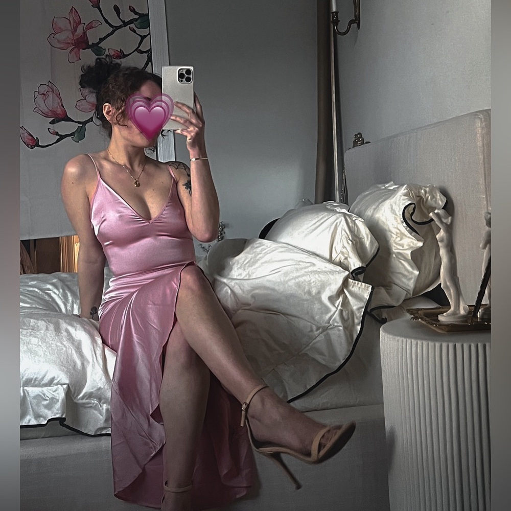 Pink rose frill dress👚